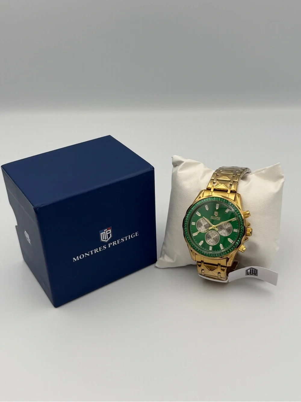 Montres Prestige MPW-0351 Gold Green Men’s Watch 44mm NWT